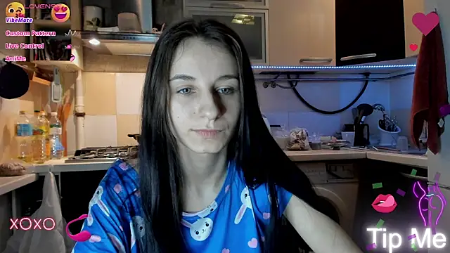 Snapshot of _Nika_Kik chatting on 03/01/25, 10:10 Nika Kik online show from 03/01/25, 10:10
