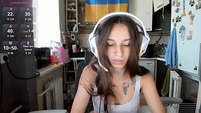 Snapshot of _Nika_Kik chatting on 07/05/26, 10:00 Nika Kik online show from 07/05/26, 10:00