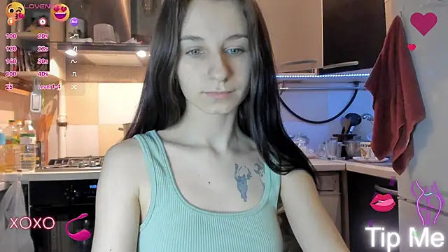 Snapshot of _Nika_Kik chatting on 03/03/25, 06:24 Nika Kik online show from 03/03/25, 06:24