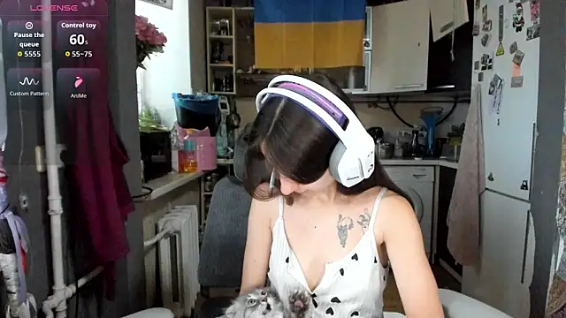 Snapshot of _Nika_Kik chatting on 06/26/26, 09:59 Nika Kik online show from 06/26/26, 09:59