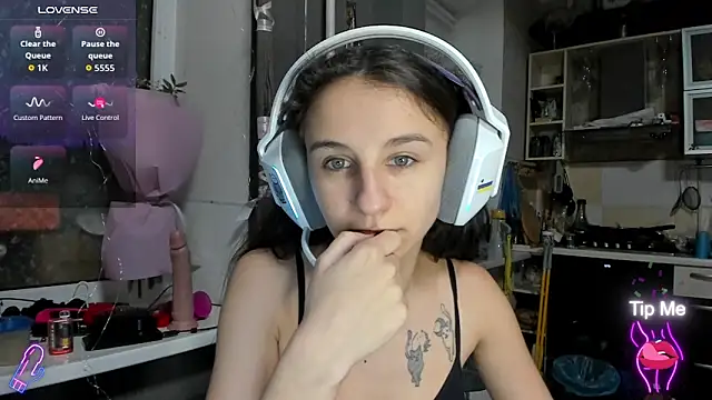  Nika Kik online show from 11/29/25, 04:51