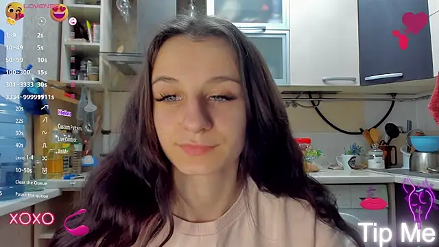 Snapshot of _Nika_Kik chatting on 03/21/25, 02:51 Nika Kik online show from 03/21/25, 02:51