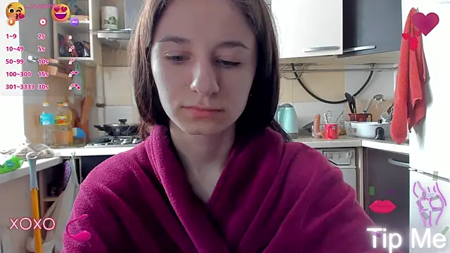 Snapshot of _Nika_Kik chatting on 03/05/25, 08:43 Nika Kik online show from 03/05/25, 08:43