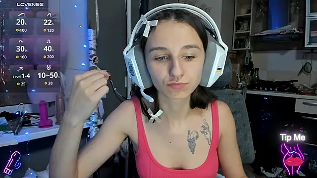  Nika Kik online show from 11/28/25, 12:55