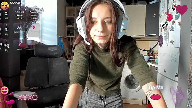  Nika Kik online show from 10/24/25, 12:48