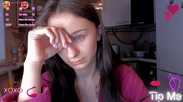Snapshot of _Nika_Kik chatting on 03/05/25, 02:56 Nika Kik online show from 03/05/25, 02:56