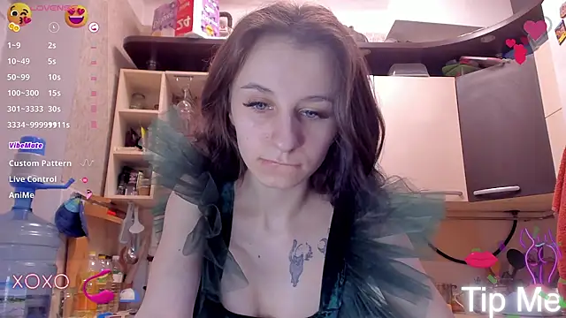 Snapshot of _Nika_Kik chatting on 03/20/25, 08:08 Nika Kik online show from 03/20/25, 08:08