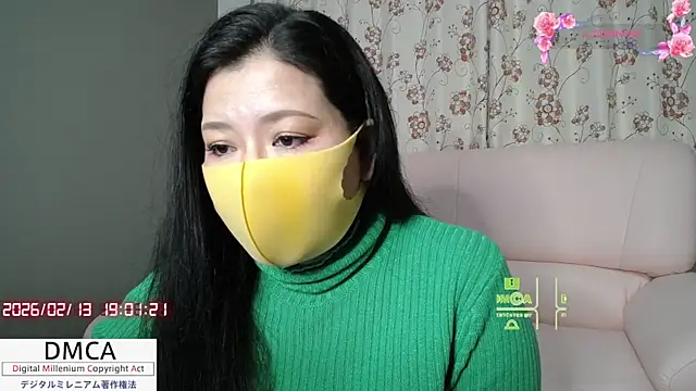 Snapshot of __RAN-RAN__ chatting on 02/13/26, 10:04 RAN-RAN online show from 02/13/26, 10:04