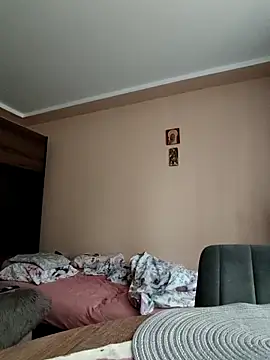 Snapshot of Pol1074 chatting on 05/08/26, 06:28 Pol1074 online show from 05/08/26, 06:28