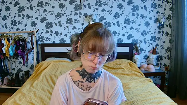 Littlespacemouse online show from 09/21/25, 09:58