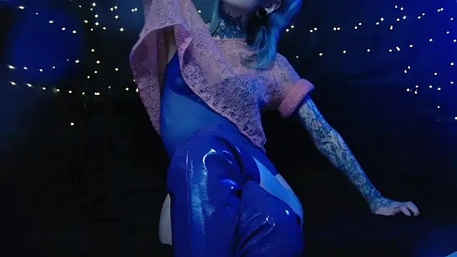 Littlespacemouse online show from 11/30/25, 09:10