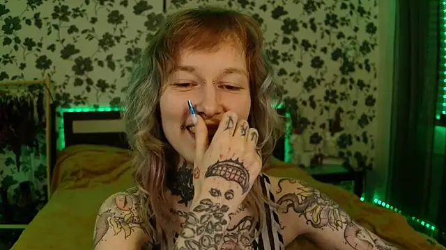 Littlespacemouse online show from 10/19/25, 08:33