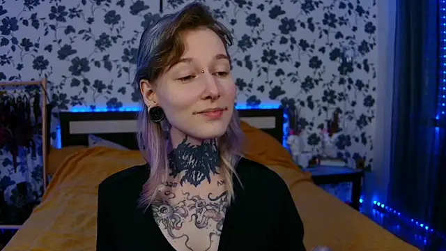 Littlespacemouse online show from 10/21/25, 06:18