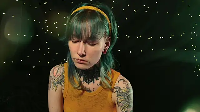 Littlespacemouse online show from 12/04/25, 11:53