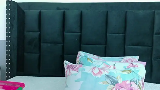 kinkyhousewifee online show from 03/15/26, 11:50