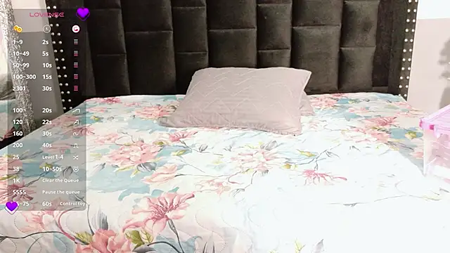 kinkyhousewifee online show from 11/30/25, 07:25