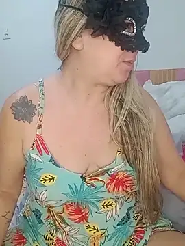 titiasexy online show from 05/27/26, 04:58