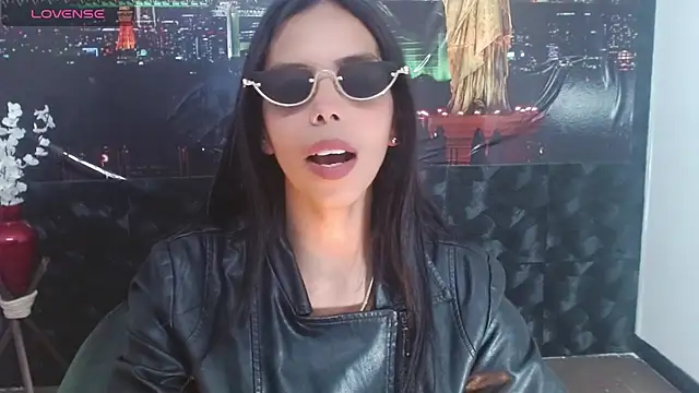 Catalella Ar online show from 04/12/26, 03:21