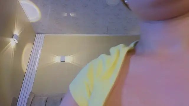 Emmaa Blonde online show from 12/21/25, 07:04