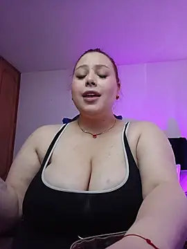 Snapshot of Blair_Elliss chatting on 05/20/26, 03:31 Blair Elliss online show from 05/20/26, 03:31