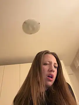 Sashabunny online show from 11/29/25, 10:21