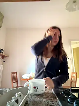 Sashabunny online show from 12/14/25, 01:28