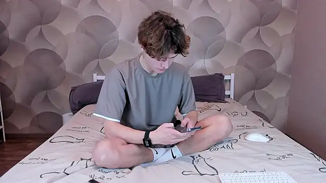 Ian Flor online show from 02/20/26, 03:14