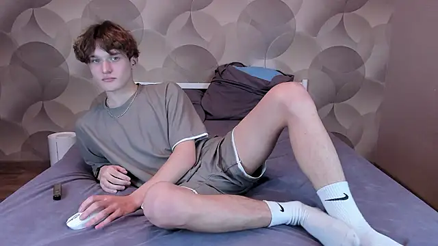 Ian Flor online show from 02/05/26, 03:19