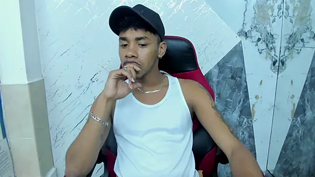 Hottwinkguys online show from 11/13/25, 10:35