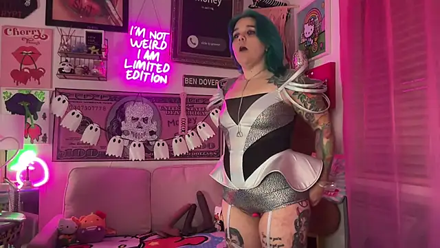 CherryBombBomb online show from 10/26/25, 05:19