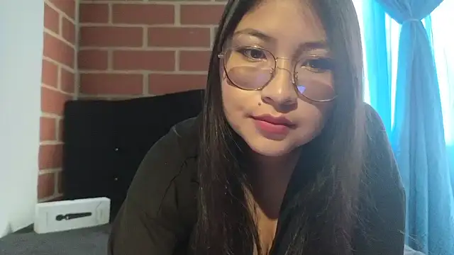 Snapshot of Caroll_Luna chatting on 03/22/25, 05:41 Caroll Luna online show from 03/22/25, 05:41