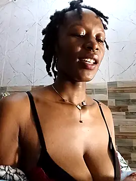 Ayrella02 online show from 10/12/25, 05:47