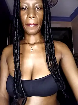 Ayrella02 online show from 03/10/26, 12:14