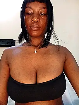 Ayrella02 online show from 05/10/26, 02:41