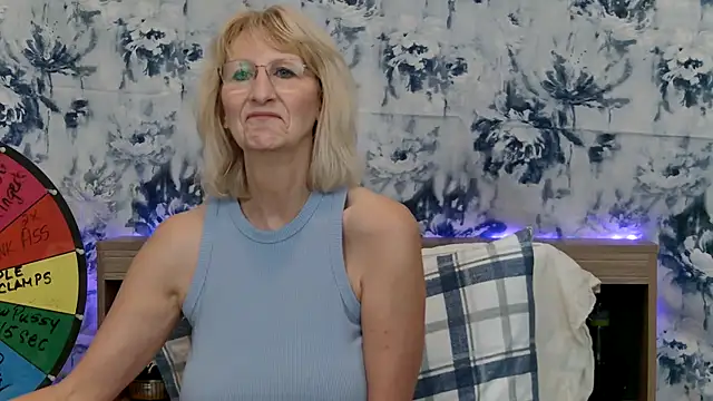 Snapshot of Morgan_Shipley chatting on 12/13/24, 02:10 Morgan Shipley online show from 12/13/24, 02:10