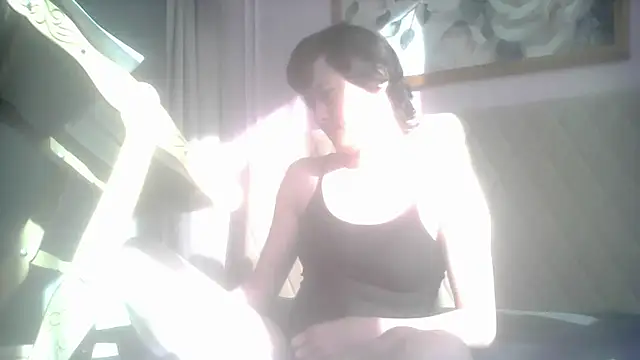 Snapshot of SunElizabeth chatting on 05/18/26, 03:17 SunElizabeth online show from 05/18/26, 03:17