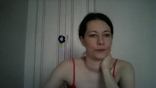 Snapshot of SunElizabeth chatting on 03/15/25, 01:07 SunElizabeth online show from 03/15/25, 01:07