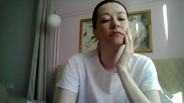 Snapshot of SunElizabeth chatting on 03/21/25, 04:39 SunElizabeth online show from 03/21/25, 04:39