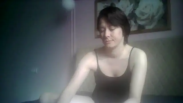 Snapshot of SunElizabeth chatting on 06/27/26, 03:45 SunElizabeth online show from 06/27/26, 03:45