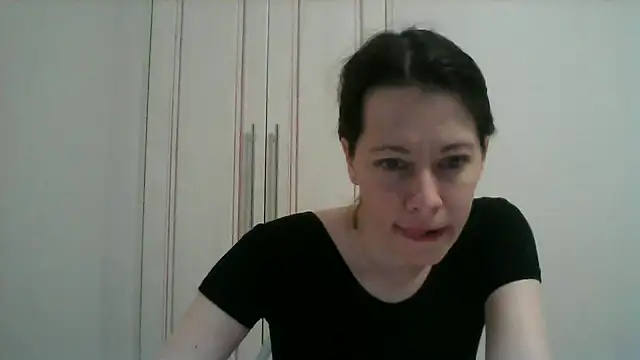 Snapshot of SunElizabeth chatting on 03/16/25, 03:04 SunElizabeth online show from 03/16/25, 03:04