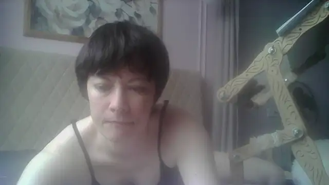 Snapshot of SunElizabeth chatting on 05/11/26, 05:42 SunElizabeth online show from 05/11/26, 05:42