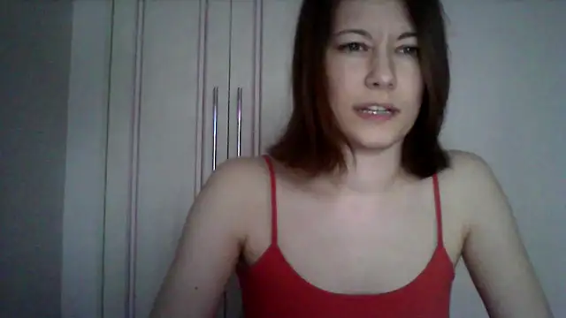 Snapshot of SunElizabeth chatting on 02/06/25, 01:10 SunElizabeth online show from 02/06/25, 01:10