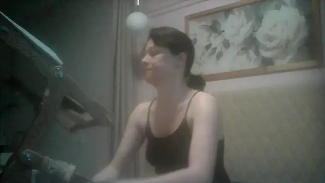 SunElizabeth online show from 04/06/26, 01:56