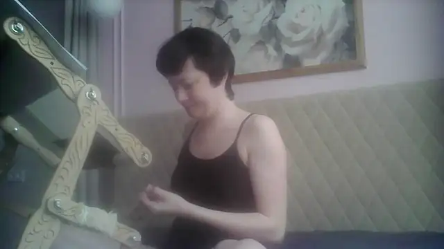 Snapshot of SunElizabeth chatting on 05/13/26, 06:09 SunElizabeth online show from 05/13/26, 06:09