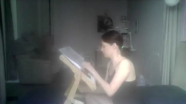 SunElizabeth online show from 04/08/26, 04:36