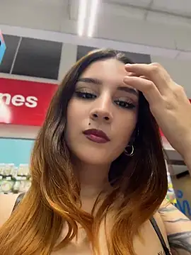 Mon Cherry online show from 04/11/26, 11:30