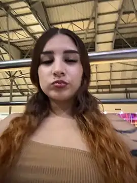 Mon Cherry online show from 02/11/26, 01:27