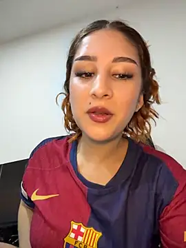 Mon Cherry online show from 02/04/26, 01:33