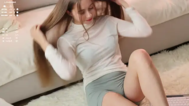 Snapshot of _Pretty_Doll_ chatting on 09/23/25, 07:15 Pretty Doll online show from 09/23/25, 07:15