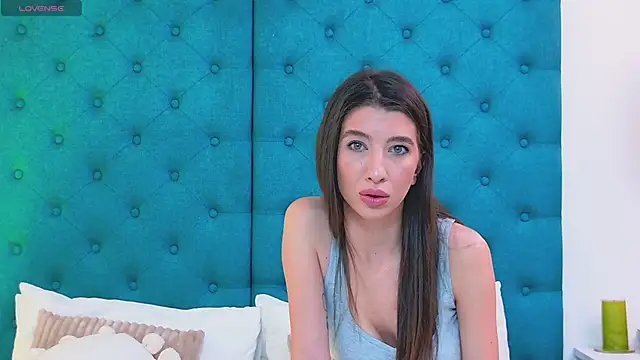 LunaWills  online show from 11/26/25, 05:40